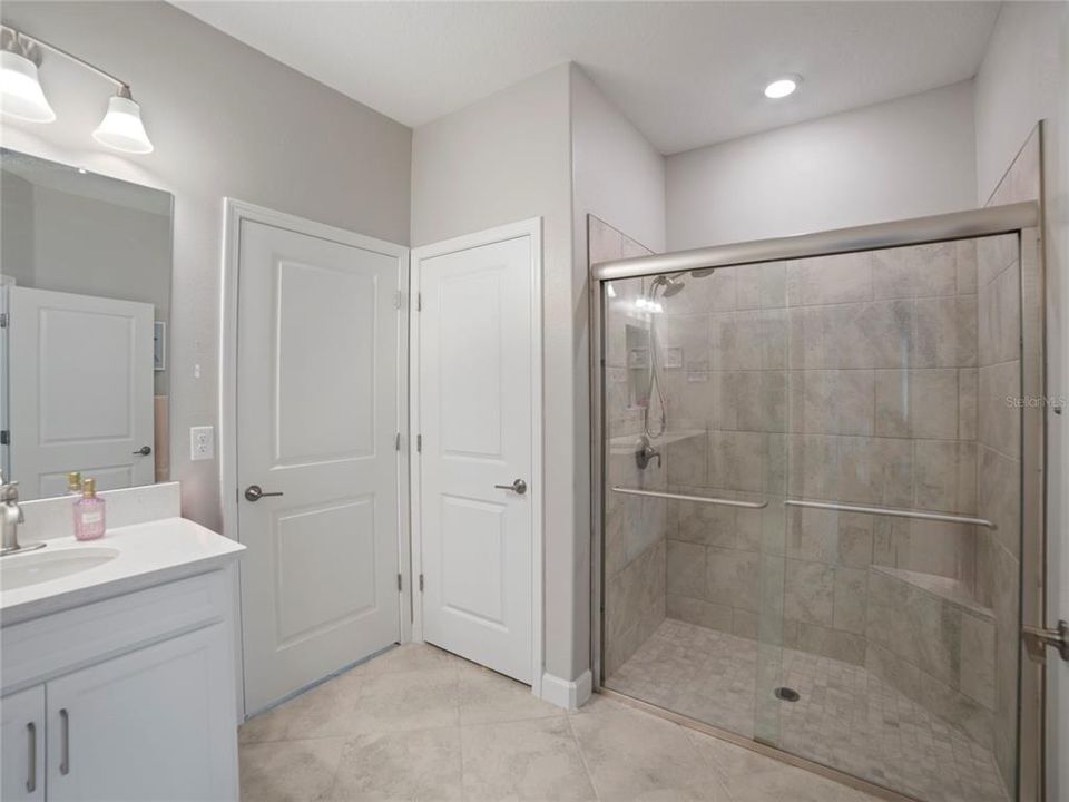 For Sale: $409,500 (3 beds, 2 baths, 2141 Square Feet)