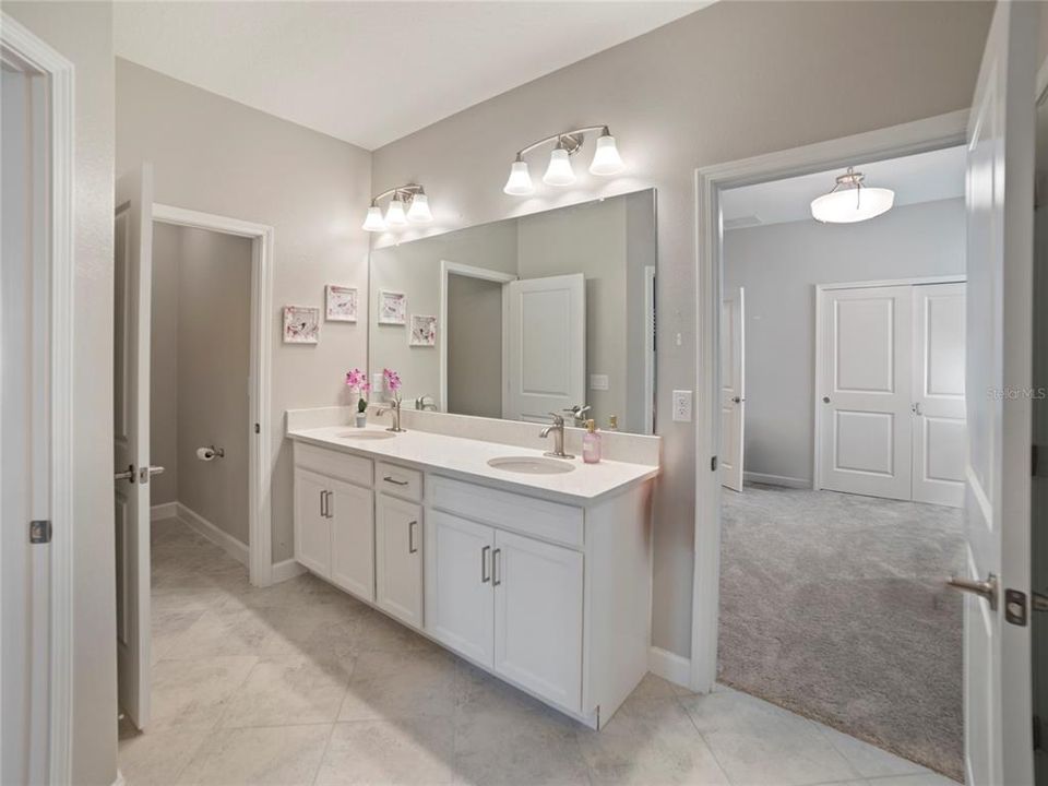 For Sale: $409,500 (3 beds, 2 baths, 2141 Square Feet)