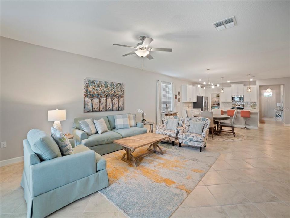 For Sale: $409,500 (3 beds, 2 baths, 2141 Square Feet)
