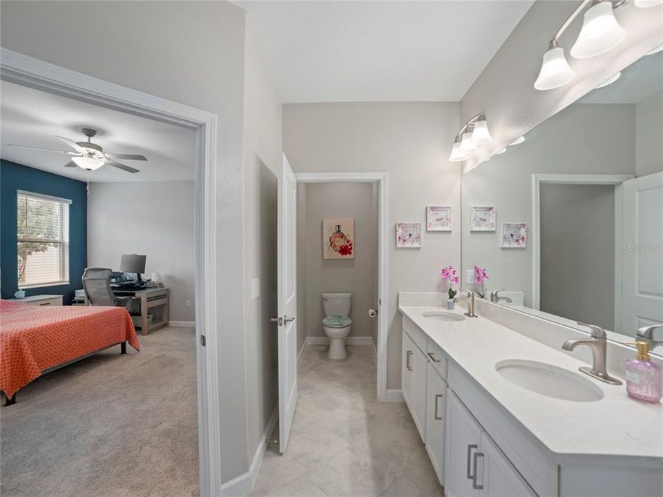 For Sale: $409,500 (3 beds, 2 baths, 2141 Square Feet)