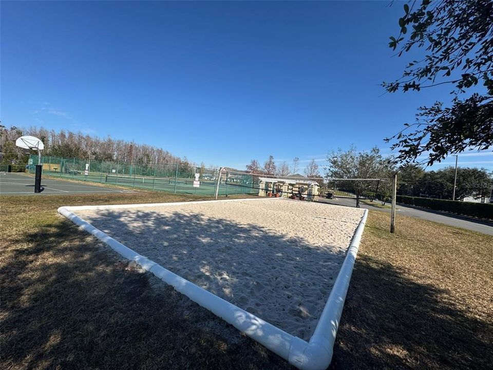 В аренду: $2,150 (3 спален, 2 ванн, 1296 Квадратных фут)