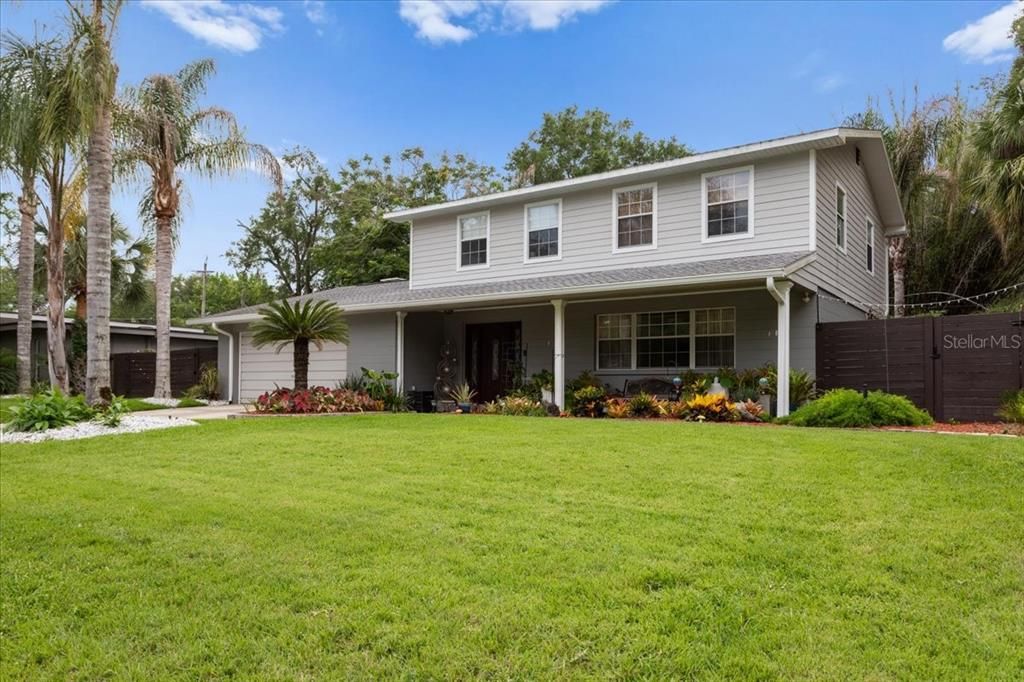 For Sale: $534,999 (4 beds, 2 baths, 2220 Square Feet)