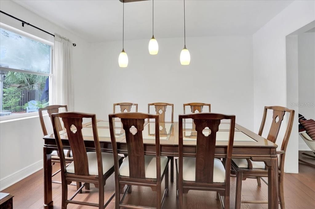 For Sale: $534,999 (4 beds, 2 baths, 2220 Square Feet)