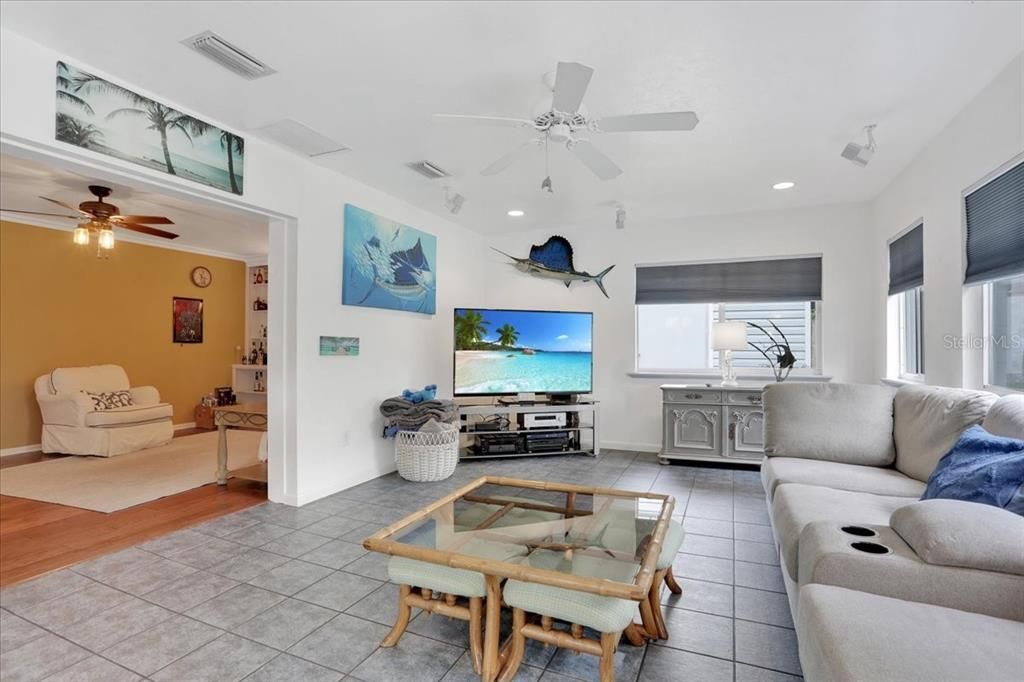 For Sale: $534,999 (4 beds, 2 baths, 2220 Square Feet)