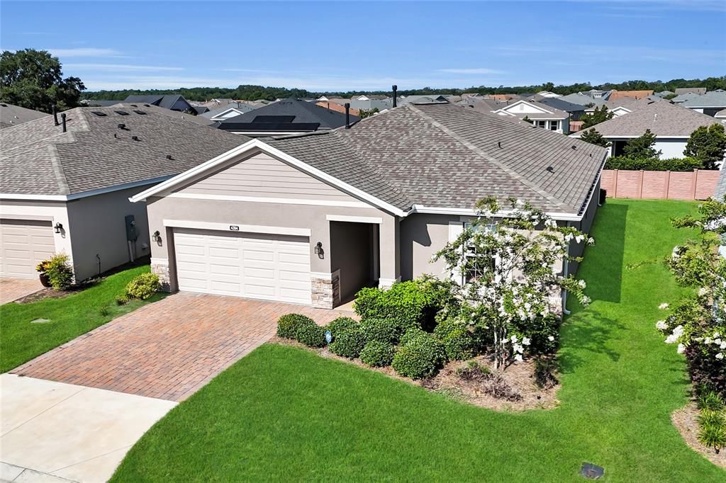 For Sale: $439,900 (3 beds, 2 baths, 1911 Square Feet)