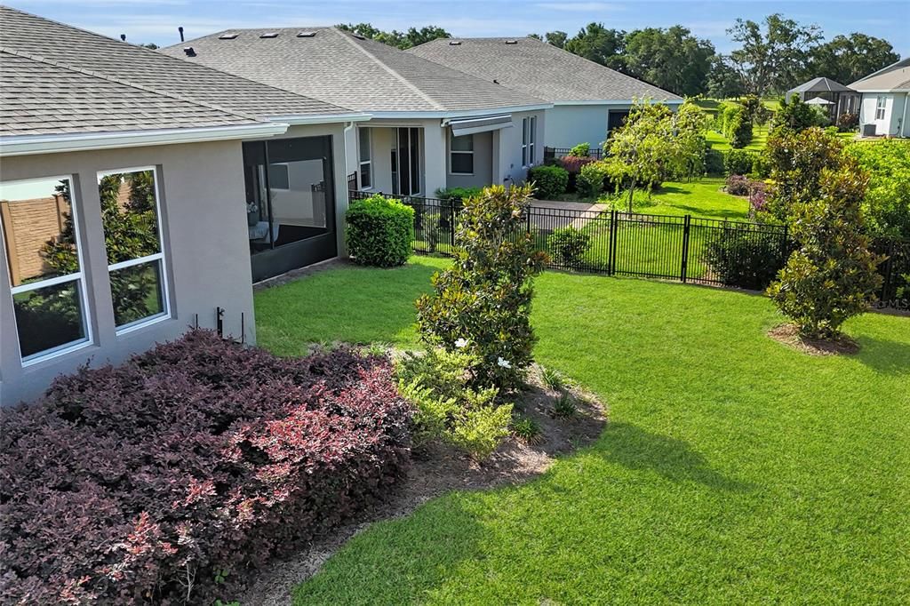 For Sale: $439,900 (3 beds, 2 baths, 1911 Square Feet)