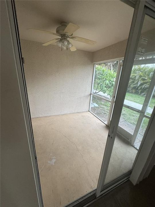 For Rent: $1,400 (2 beds, 1 baths, 2962 Square Feet)