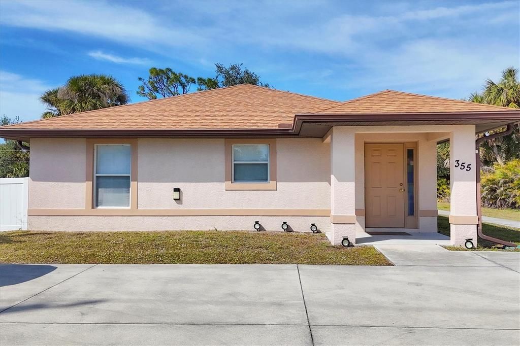For Rent: $1,400 (2 beds, 1 baths, 2962 Square Feet)