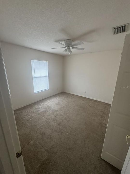 For Rent: $1,400 (2 beds, 1 baths, 2962 Square Feet)