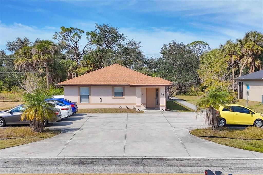 For Rent: $1,400 (2 beds, 1 baths, 2962 Square Feet)