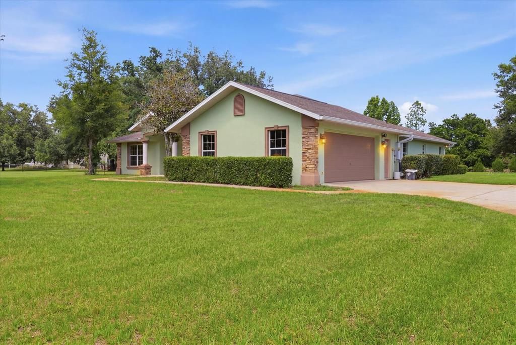 For Sale: $535,000 (4 beds, 3 baths, 2517 Square Feet)