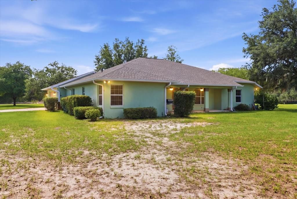 For Sale: $535,000 (4 beds, 3 baths, 2517 Square Feet)