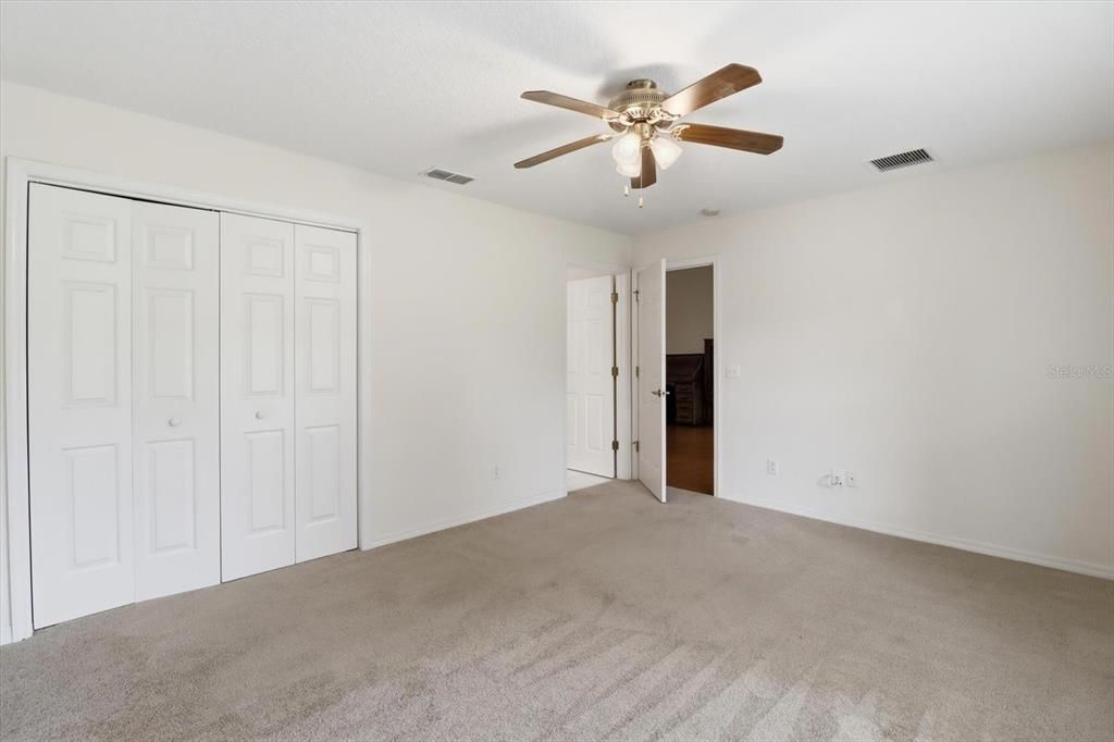 For Sale: $535,000 (4 beds, 3 baths, 2517 Square Feet)