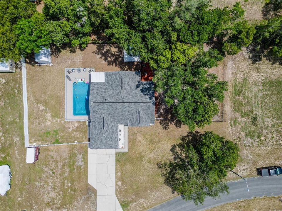 En Venta: $429,900 (4 camas, 2 baños, 1638 Pies cuadrados)