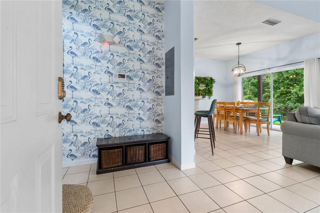 For Sale: $330,000 (4 beds, 3 baths, 1645 Square Feet)