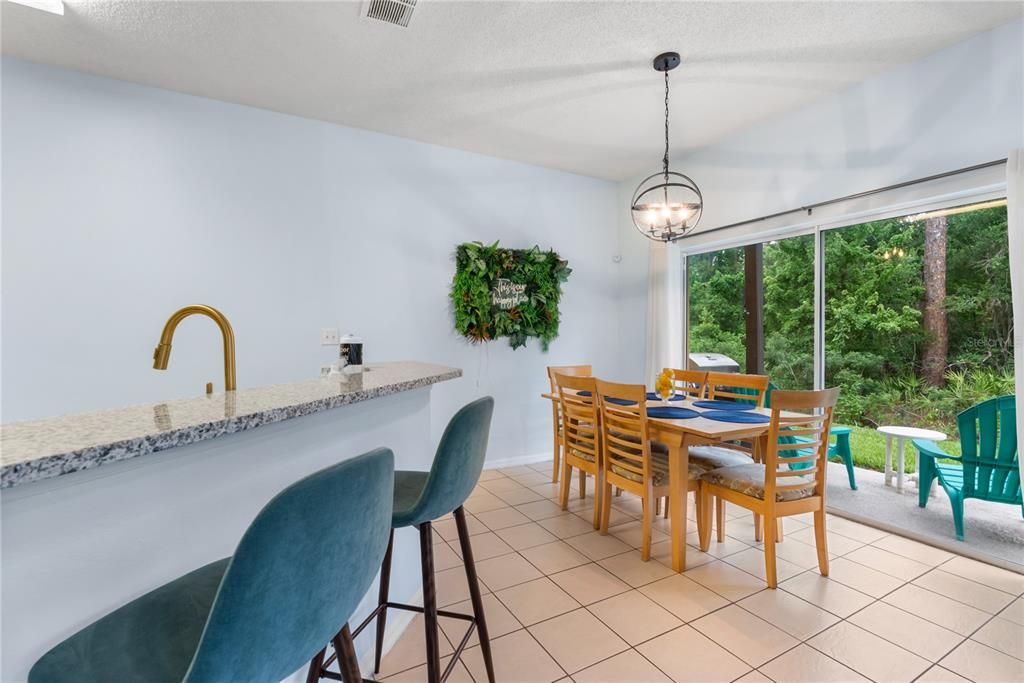 For Sale: $330,000 (4 beds, 3 baths, 1645 Square Feet)