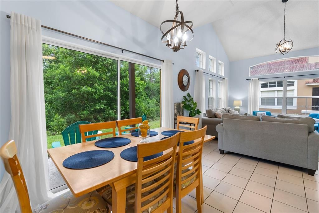 For Sale: $330,000 (4 beds, 3 baths, 1645 Square Feet)