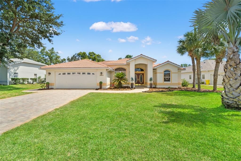 En Venta: $499,900 (3 camas, 2 baños, 2366 Pies cuadrados)