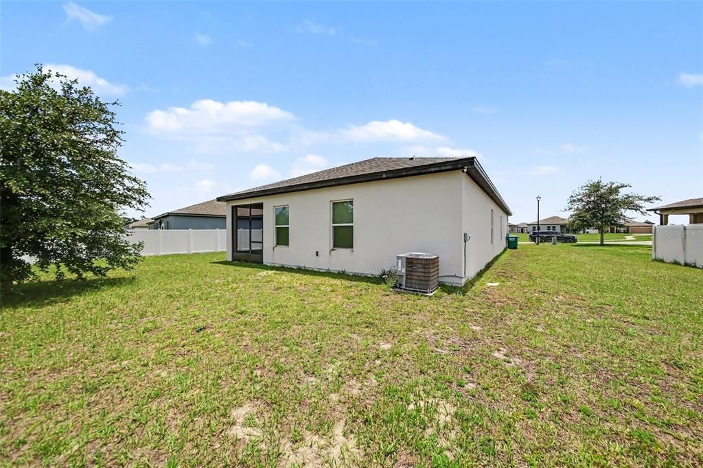 En Venta: $299,999 (3 camas, 2 baños, 1537 Pies cuadrados)