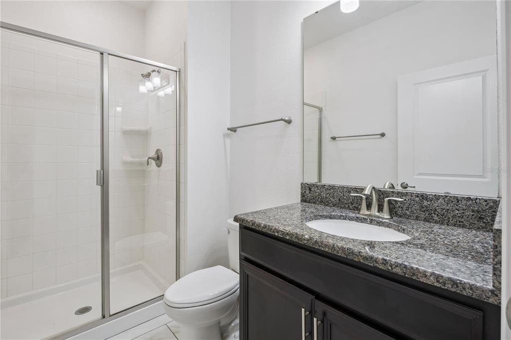 For Sale: $350,000 (4 beds, 3 baths, 1902 Square Feet)