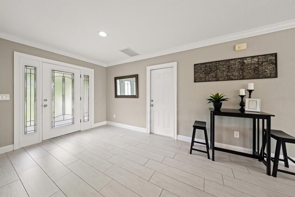 For Sale: $899,000 (4 beds, 3 baths, 2264 Square Feet)