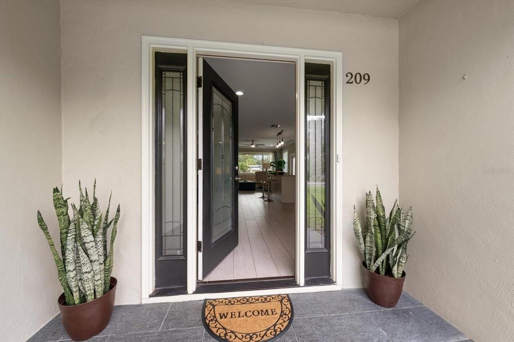 For Sale: $899,000 (4 beds, 3 baths, 2264 Square Feet)