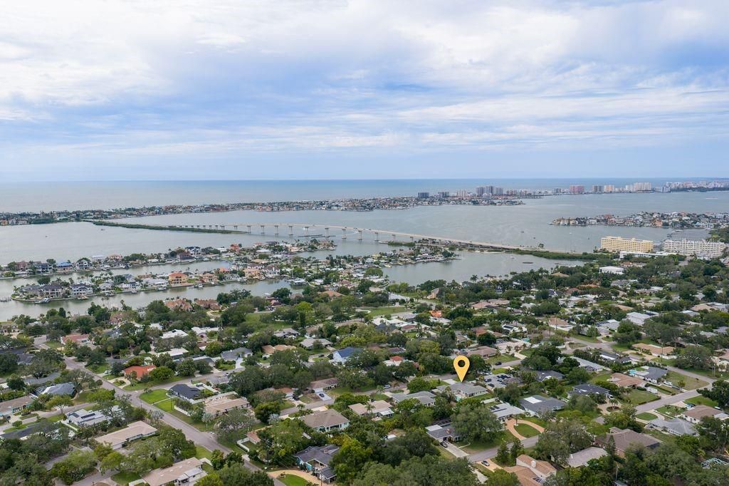 For Sale: $899,000 (4 beds, 3 baths, 2264 Square Feet)