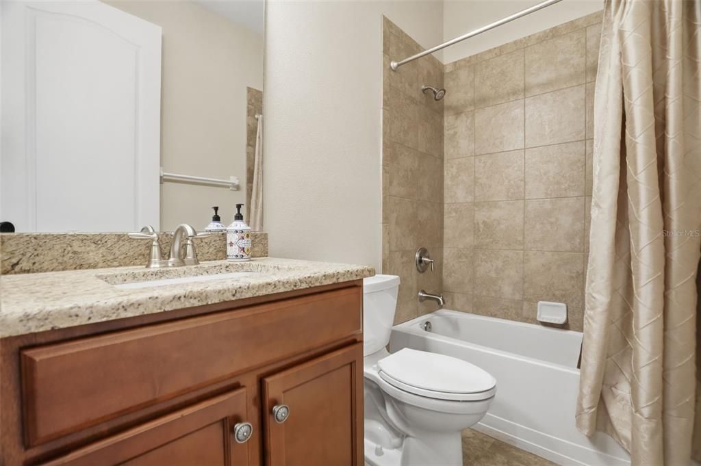 For Sale: $388,880 (3 beds, 2 baths, 1737 Square Feet)