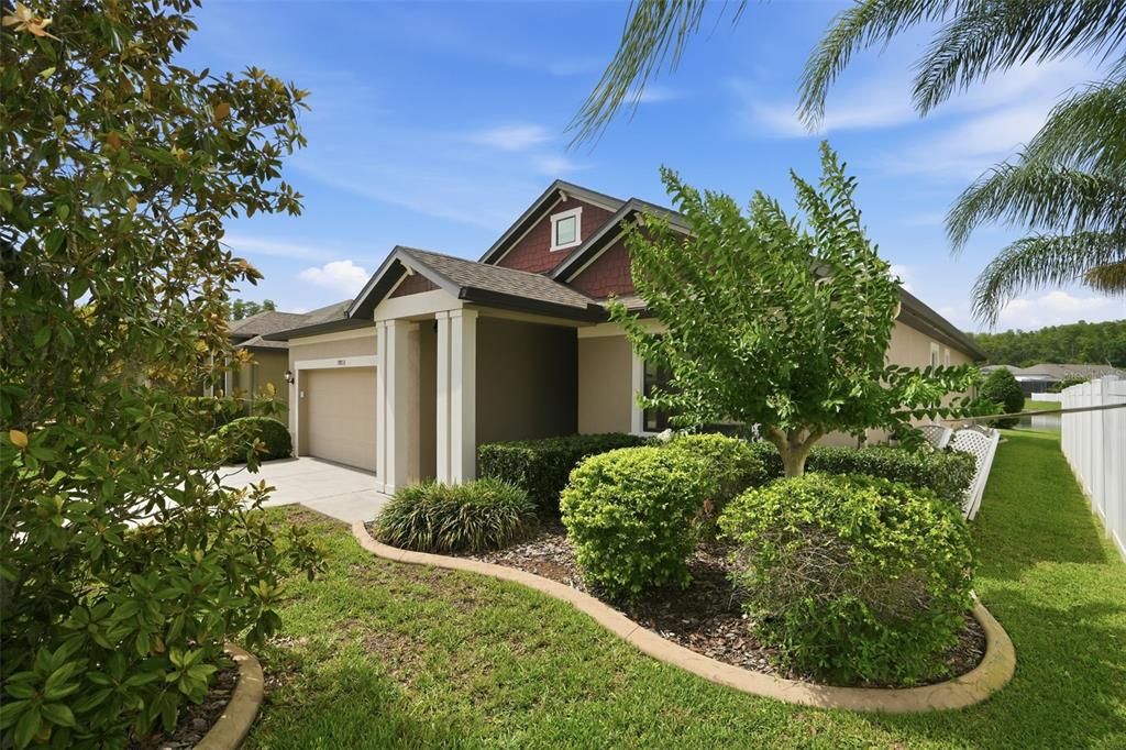 For Sale: $388,880 (3 beds, 2 baths, 1737 Square Feet)