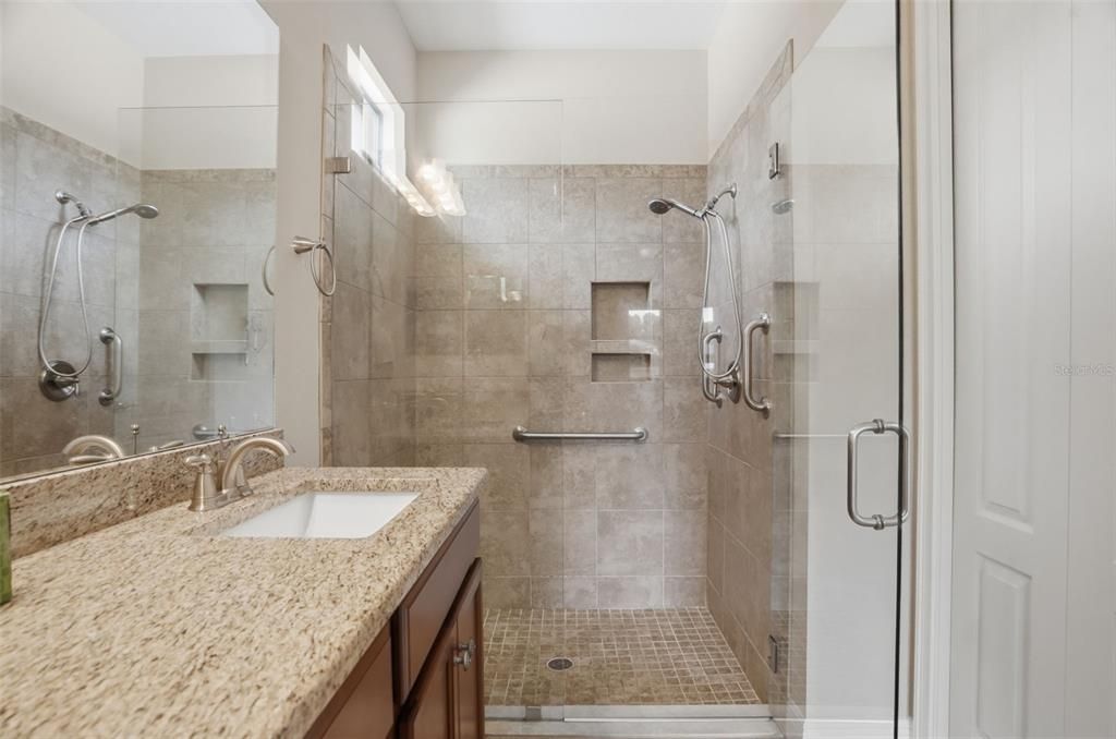 For Sale: $388,880 (3 beds, 2 baths, 1737 Square Feet)