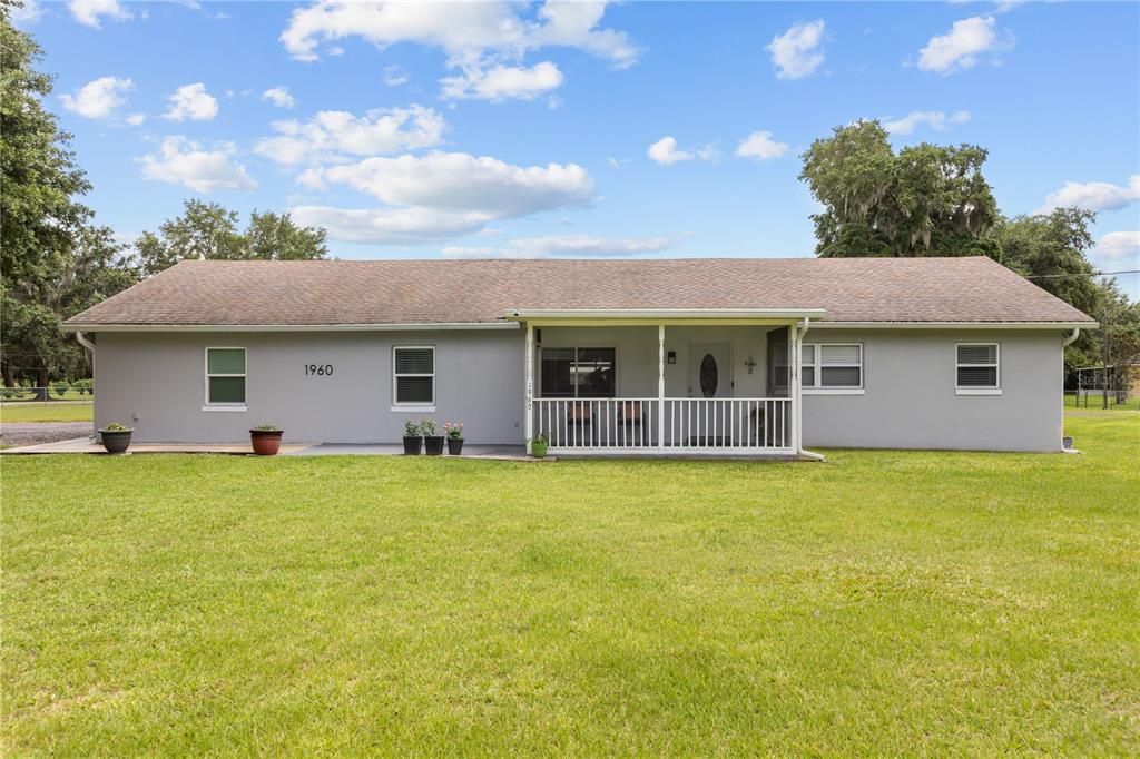 For Sale: $675,000 (3 beds, 3 baths, 1943 Square Feet)