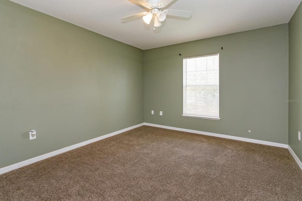 For Sale: $360,000 (4 beds, 2 baths, 2358 Square Feet)
