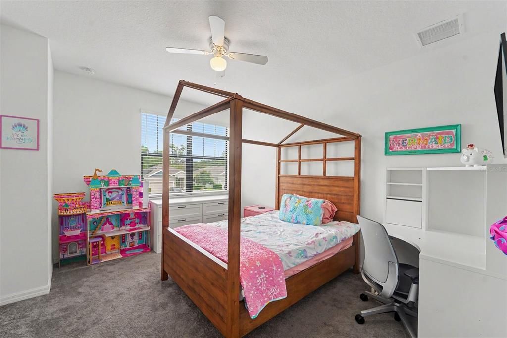 For Sale: $465,000 (4 beds, 3 baths, 2943 Square Feet)
