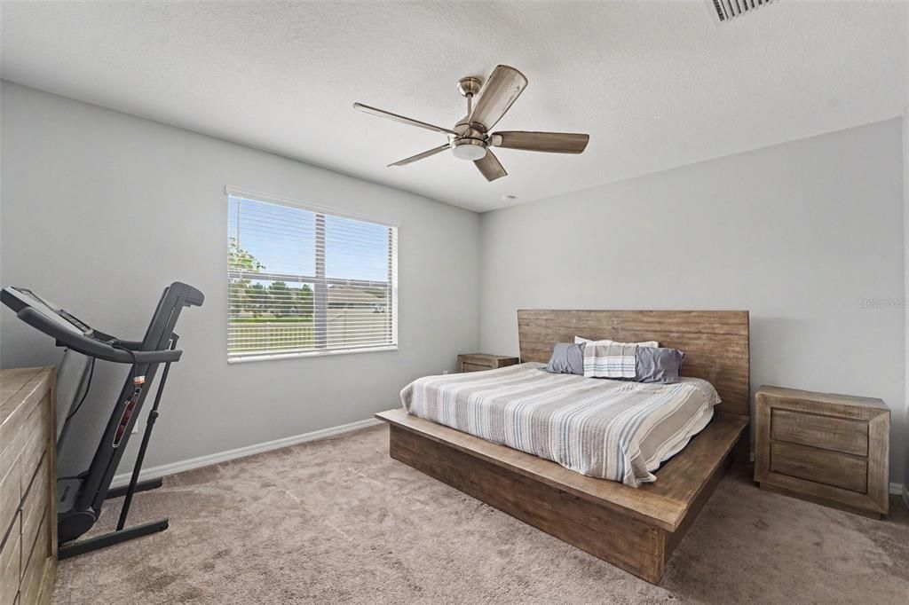 For Sale: $465,000 (4 beds, 3 baths, 2943 Square Feet)