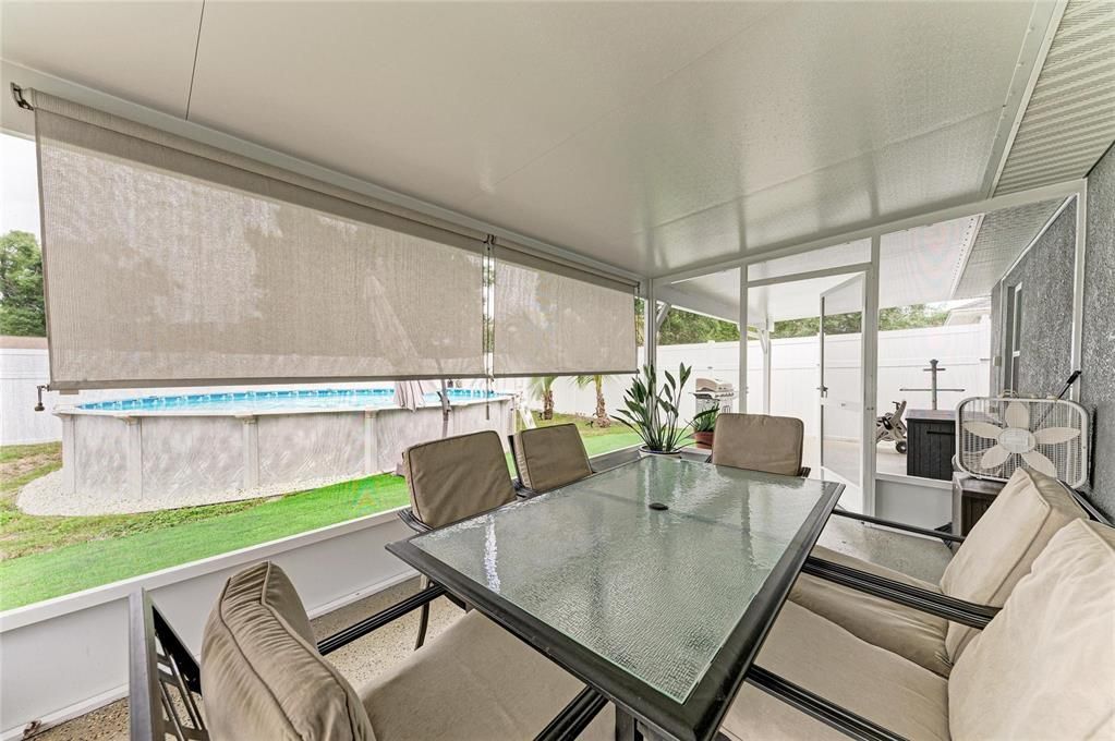 For Sale: $409,000 (2 beds, 2 baths, 1201 Square Feet)
