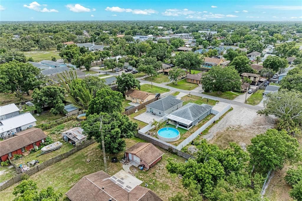 For Sale: $409,000 (2 beds, 2 baths, 1201 Square Feet)