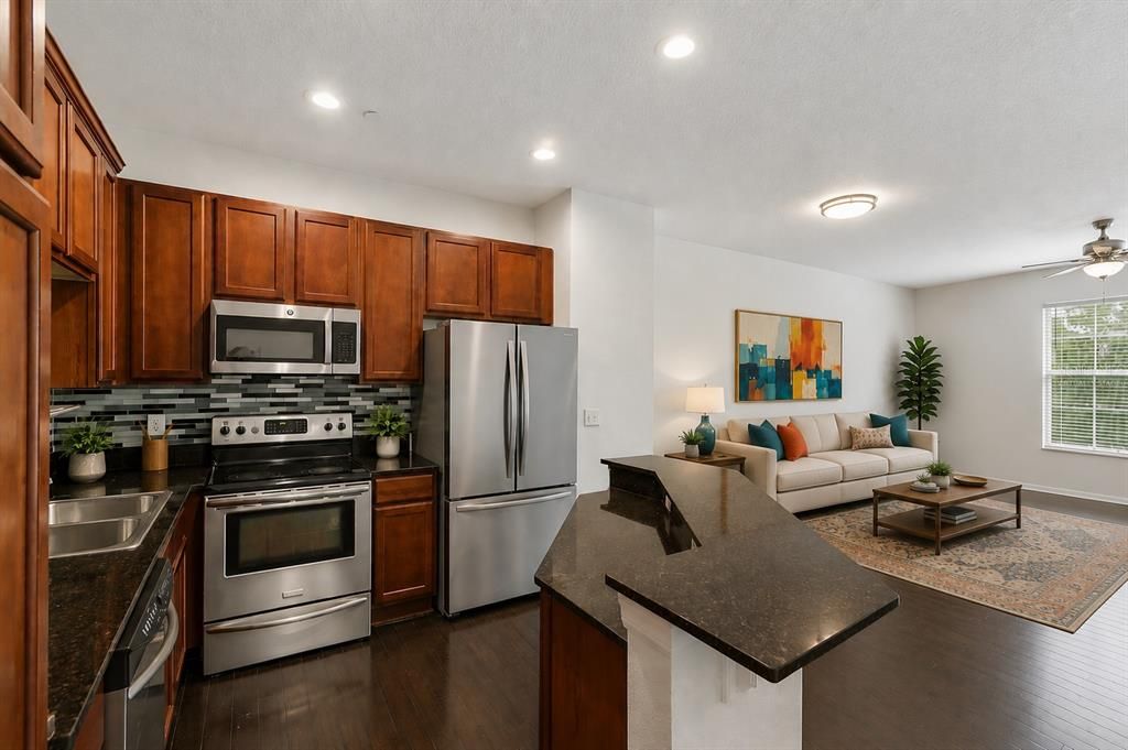 For Sale: $282,000 (4 beds, 4 baths, 2023 Square Feet)