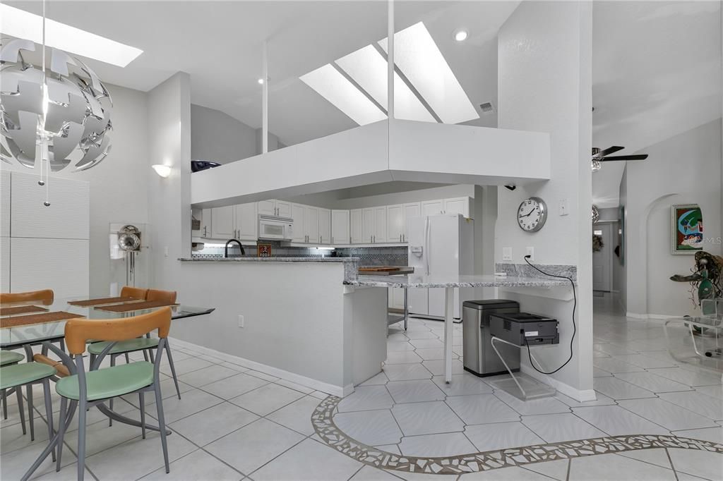 For Sale: $325,000 (3 beds, 2 baths, 2582 Square Feet)