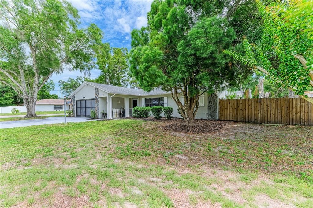 For Sale: $405,000 (3 beds, 2 baths, 1656 Square Feet)
