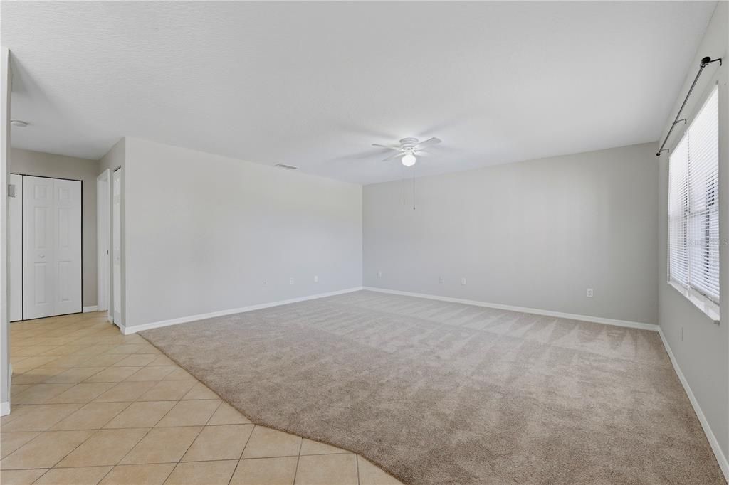 For Sale: $270,000 (2 beds, 2 baths, 1114 Square Feet)