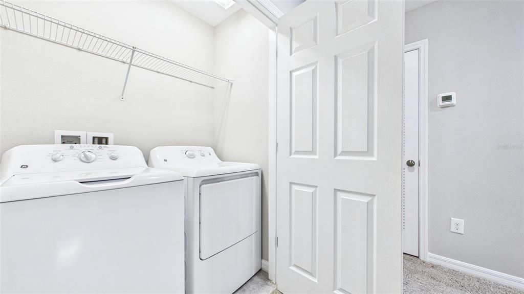 En Venta: $255,000 (3 camas, 2 baños, 1400 Pies cuadrados)