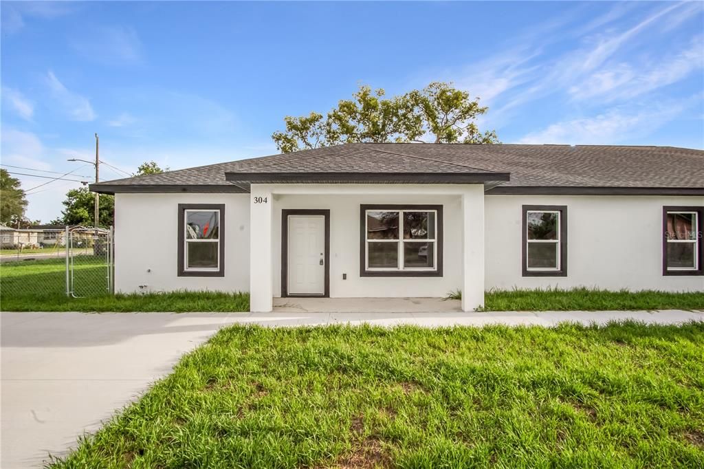 For Rent: $1,999 (4 beds, 2 baths, 1706 Square Feet)