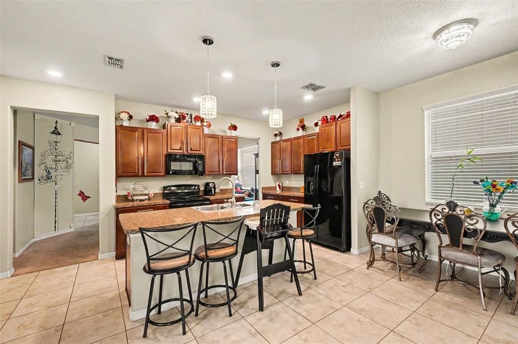 For Sale: $375,614 (4 beds, 2 baths, 2374 Square Feet)