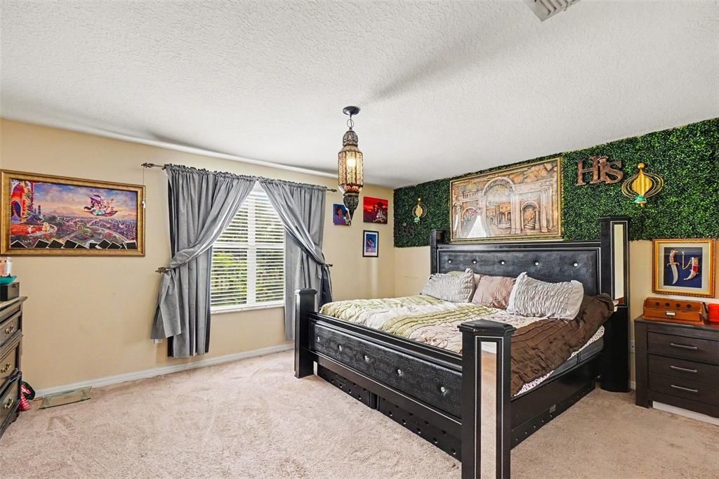 For Sale: $375,614 (4 beds, 2 baths, 2374 Square Feet)