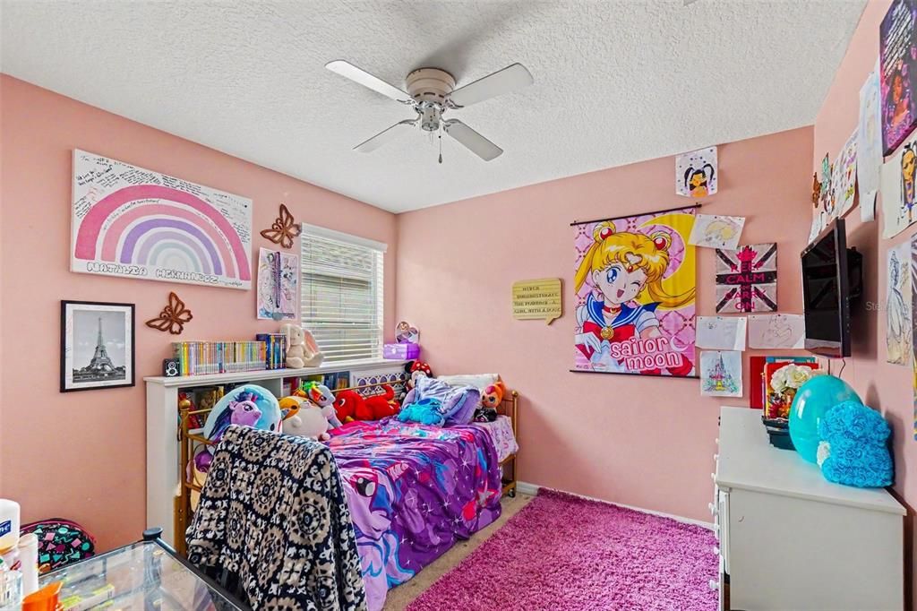 For Sale: $375,614 (4 beds, 2 baths, 2374 Square Feet)