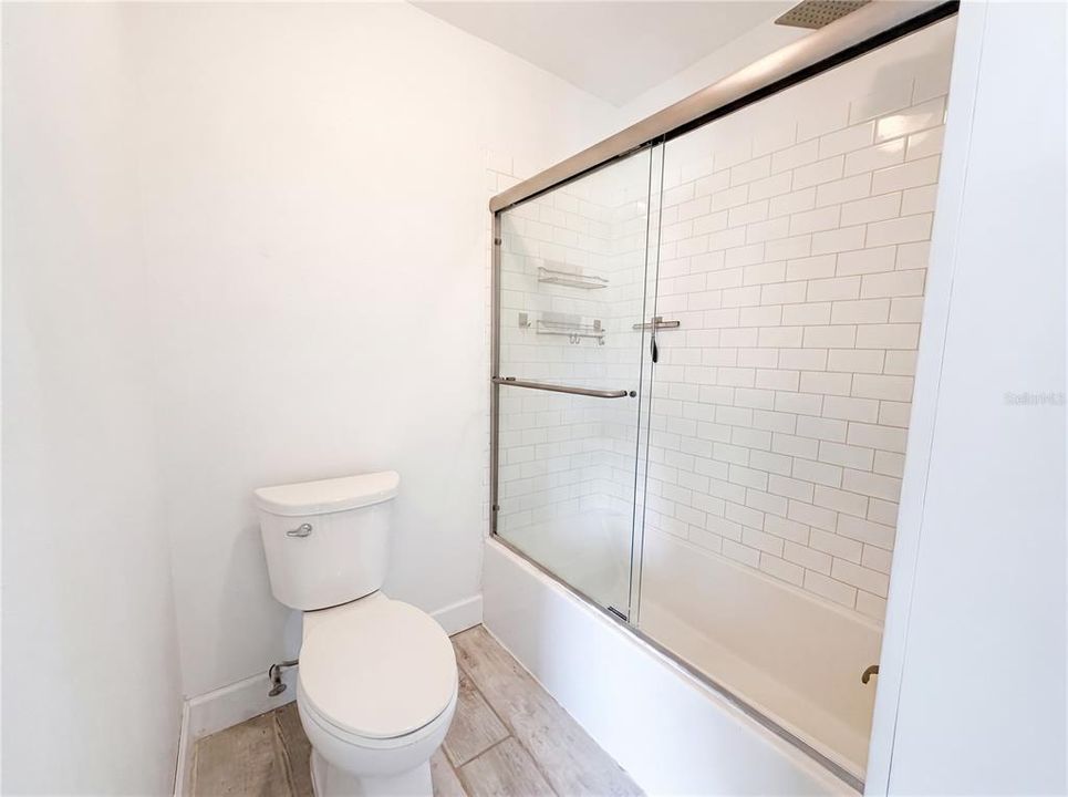 На продажу: $145,000 (3 спален, 2 ванн, 1432 Квадратных фут)