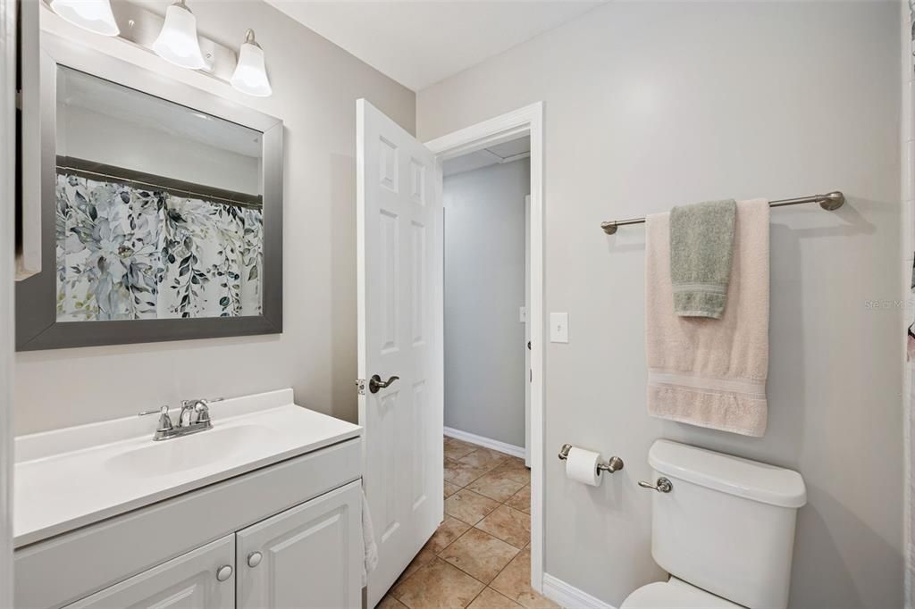 For Sale: $520,000 (4 beds, 2 baths, 1852 Square Feet)