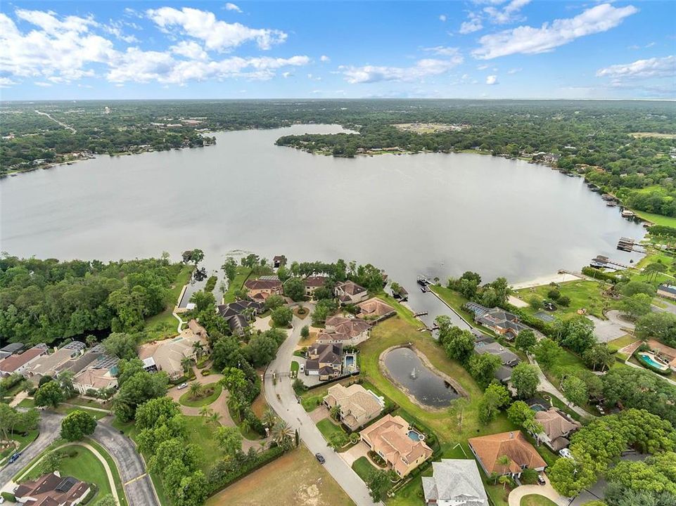 For Sale: $520,000 (4 beds, 2 baths, 1852 Square Feet)