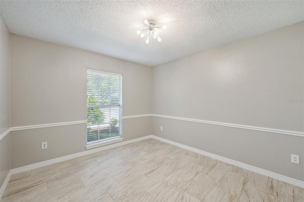 For Sale: $520,000 (4 beds, 2 baths, 1852 Square Feet)