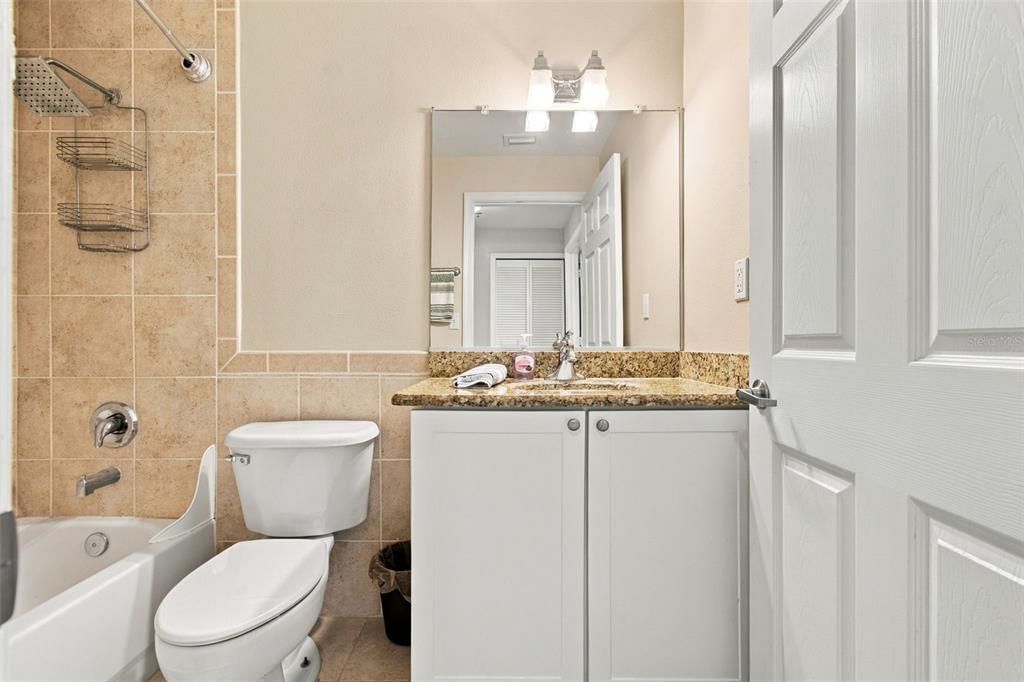 На продажу: $449,000 (3 спален, 3 ванн, 1415 Квадратных фут)